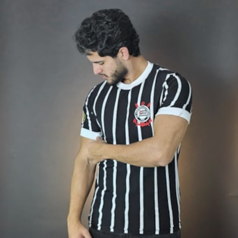Camisa Corinthians Retrô 1977 Campeão Paulista - Masculino