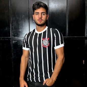 Camisa Corinthians Retrô Democracia 1982 - Masculino