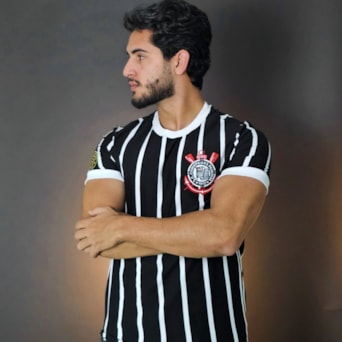 Camisa Corinthians Retrô Democracia 1982 - Masculino