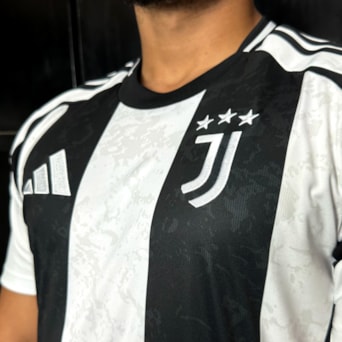 Camisa Juventus Adidas 24/25 Branco Masculino