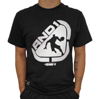 Camiseta And1 Badge Preta - Masculino