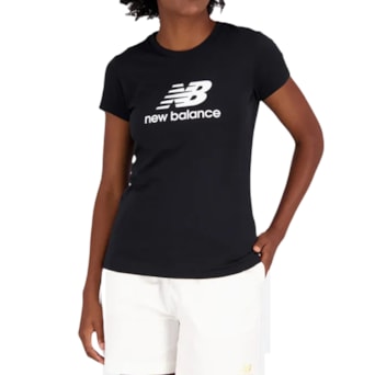 Camiseta New Balance Essentials Basic Preta - Feminina
