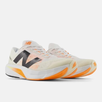 Tênis New Balance Fuelcell Rebel V4 - Masculino